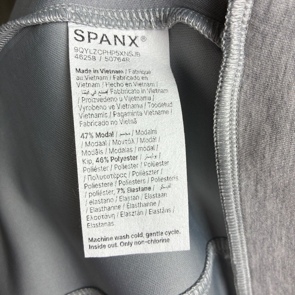 SPANX AirEssentials Zip Front Hoodie Gray Size XS - Picture 7 of 7